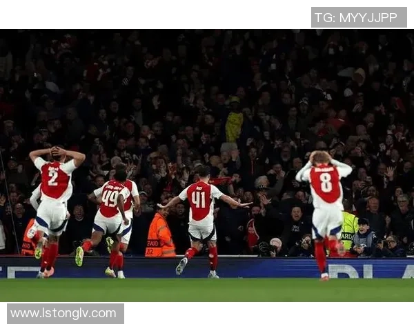 意甲历史冷门本菲卡大胜曼城五球横扫引发全场轰动