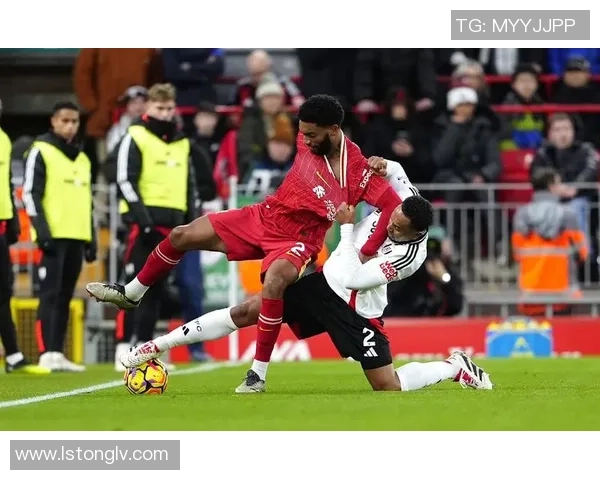 欧联杯激战拜仁逆转利物浦全场沸腾赛后精彩点评回顾